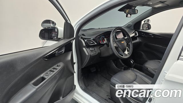 Chevrolet Korea Spark 2022 — photo 13