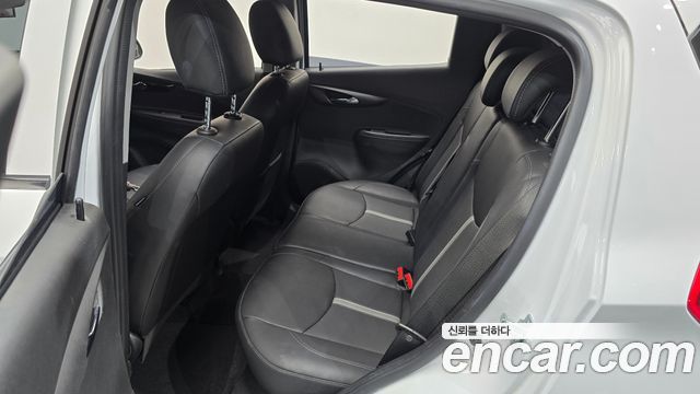 Chevrolet Korea Spark 2022 — photo 18