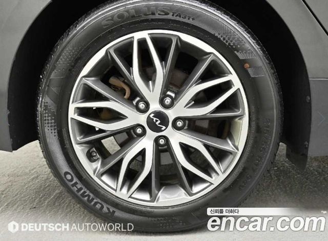 Kia K5 2023 — photo 5