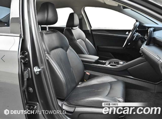 Kia K5 2023 — photo 10