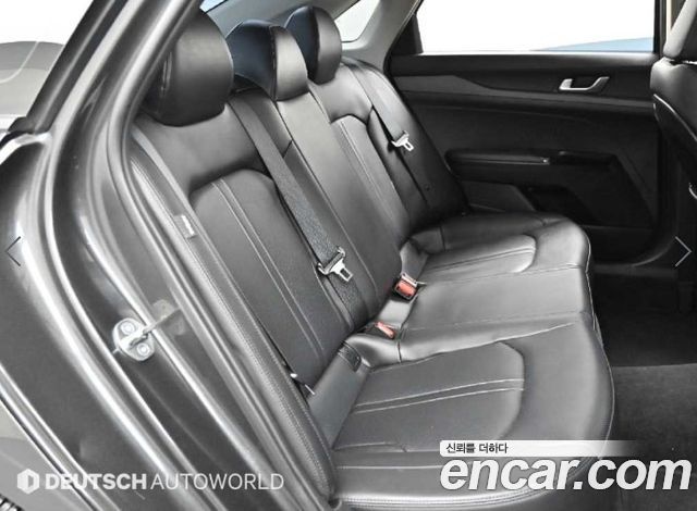 Kia K5 2023 — photo 12