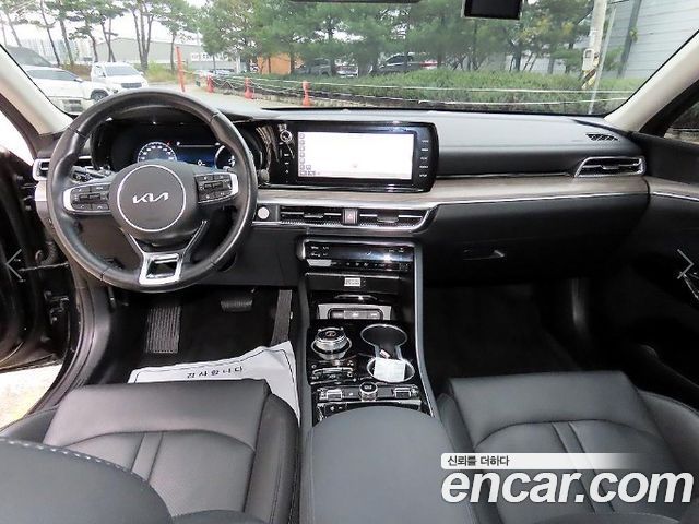 Kia K5 2022 — photo 8