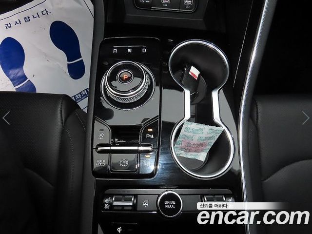 Kia K5 2022 — photo 10