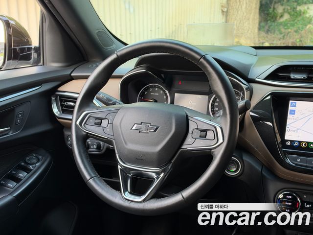 Chevrolet Korea Trailblazer 2022 — photo 11