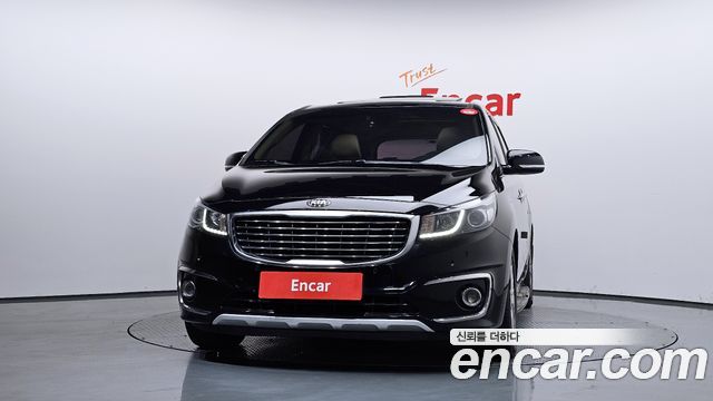 Kia Canival 2018 — photo 3