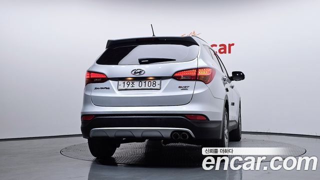 Hyundai Santafe 2015 — photo 4