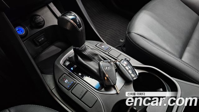 Hyundai Santafe 2015 — photo 12