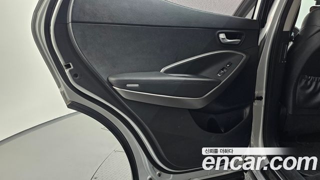 Hyundai Santafe 2015 — photo 15