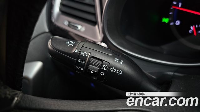 Hyundai Santafe 2015 — photo 28