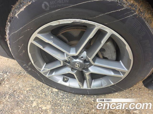 Hyundai Maxcruz 2016 — photo 9