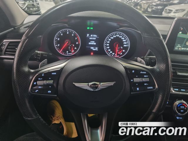 Genesis G70 2018 — photo 13