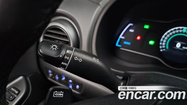 Hyundai Kona 2020 — photo 32