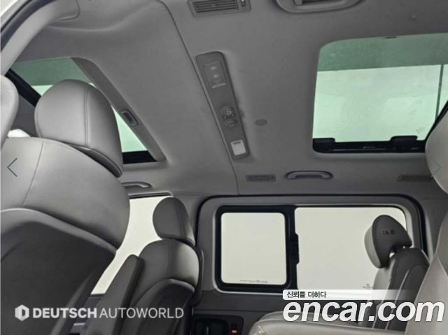 Hyundai Starex 2019 — photo 9