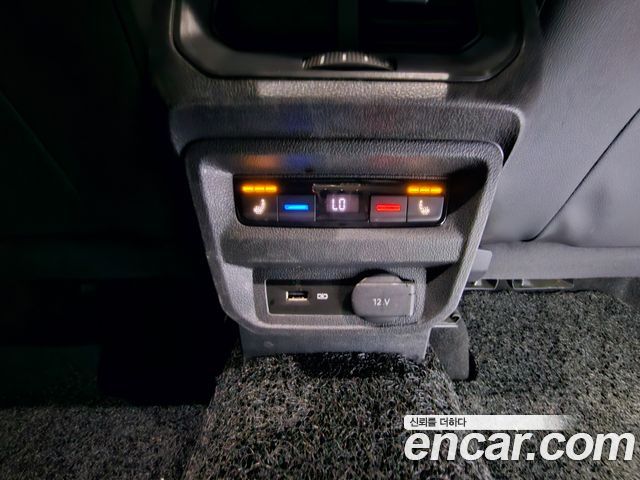 Volkswagen Tiguan 2020 — photo 14