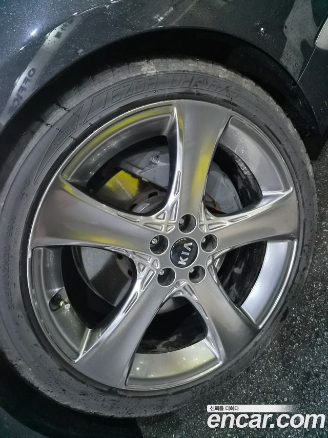 Kia K9 2019 — photo 13