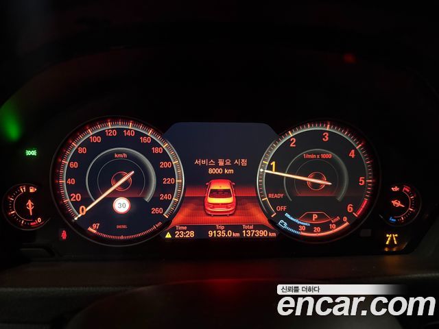 BMW 3-Series 2018 — photo 8