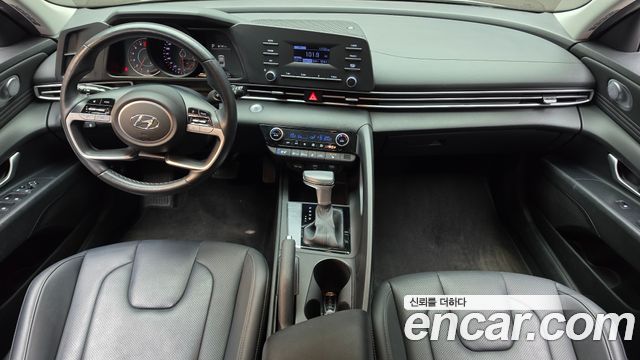 Hyundai AVANTE 2021 — photo 10