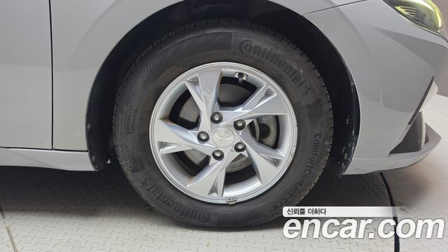 Hyundai AVANTE 2021 — photo 7