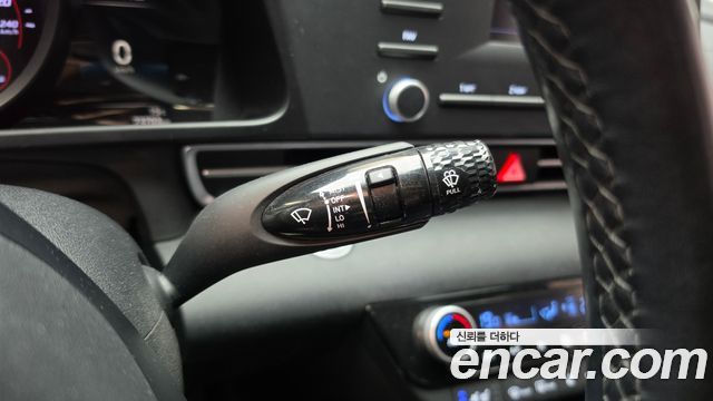 Hyundai AVANTE 2021 — photo 27