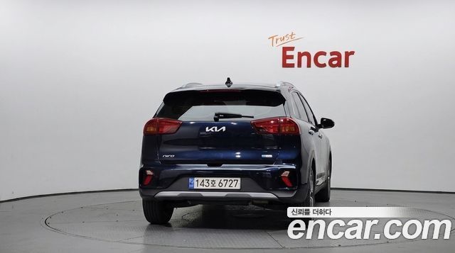Kia Niro 2022 — photo 4