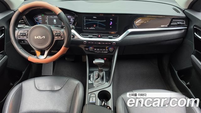Kia Niro 2022 — photo 10