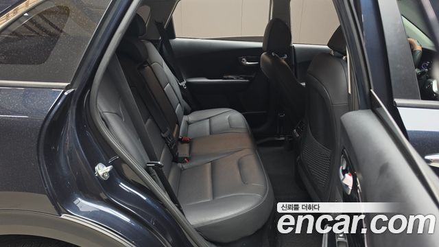 Kia Niro 2022 — photo 17