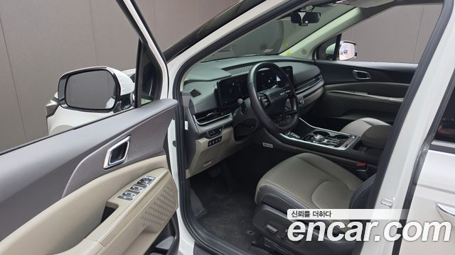 Kia Canival 2025 — photo 13