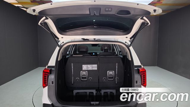 Kia Canival 2025 — photo 26