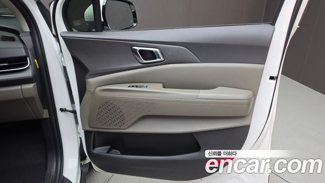 Kia Canival 2025 — photo 15