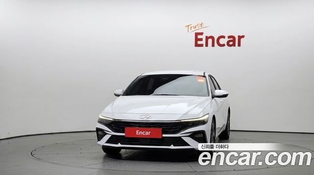 Hyundai AVANTE 2024 — photo 3