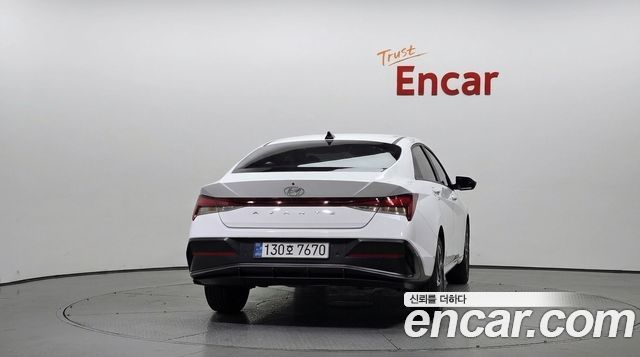 Hyundai AVANTE 2024 — photo 4