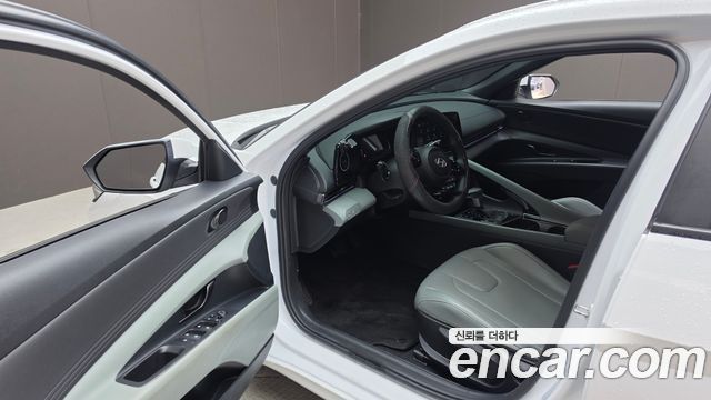 Hyundai AVANTE 2024 — photo 13