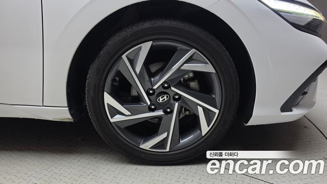 Hyundai AVANTE 2024 — photo 7