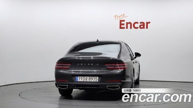 Genesis G80 2023 — photo 4