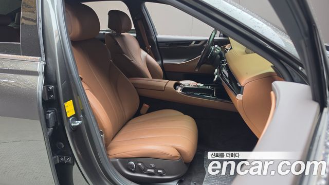 Genesis G80 2023 — photo 18