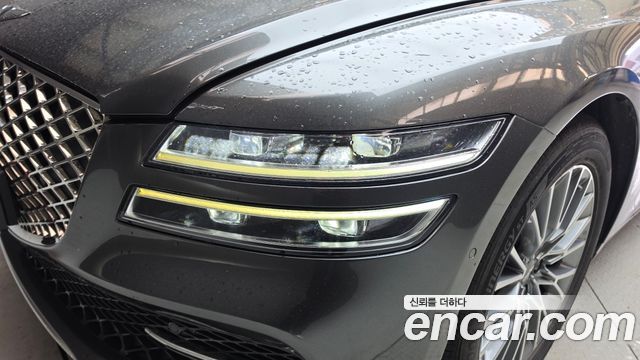Genesis G80 2023 — photo 8
