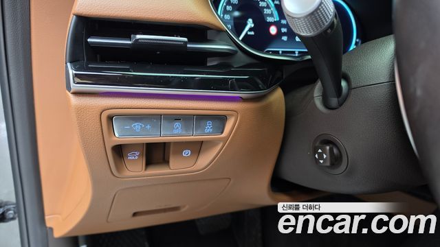 Genesis G80 2023 — photo 28