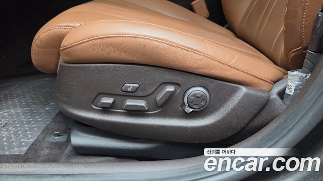 Genesis G80 2023 — photo 35
