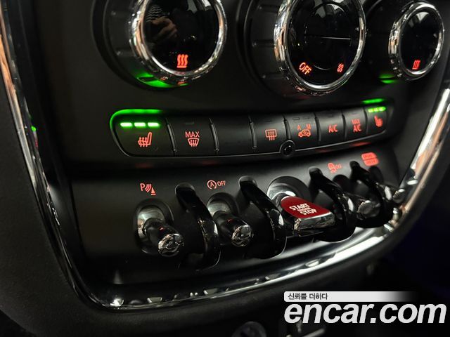 Mini Clubman 2019 — photo 12