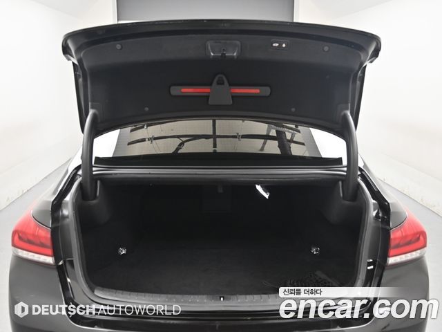 Genesis G80 2018 — photo 19