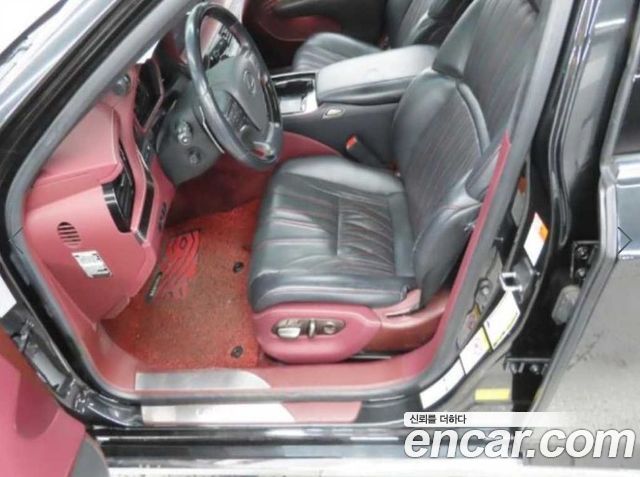 Lexus LS 2018 — photo 10