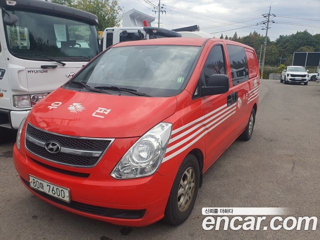 Hyundai Starex 2010 — photo 2