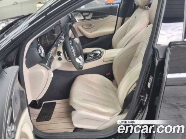 Mercedes-Benz CLS-Class 2019 — photo 6
