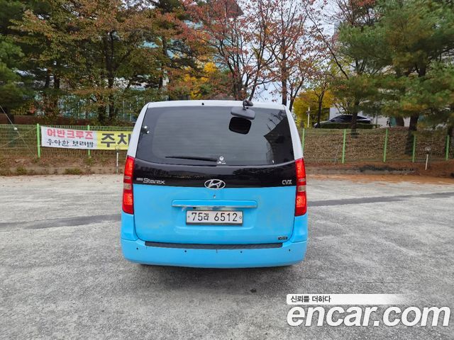 Hyundai Starex 2012 — photo 6