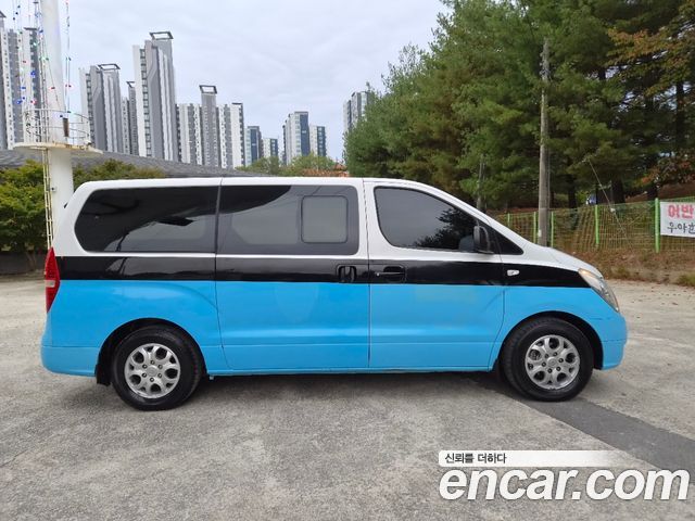 Hyundai Starex 2012 — photo 8