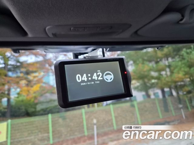 Hyundai Starex 2012 — photo 16