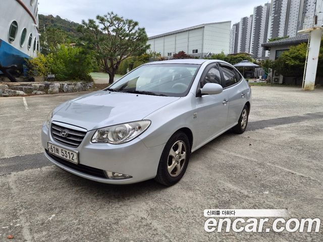 Hyundai AVANTE 2009 — photo 1