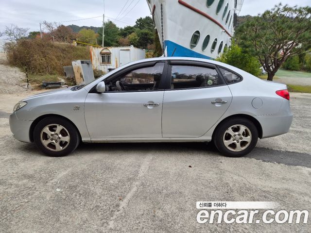 Hyundai AVANTE 2009 — photo 4