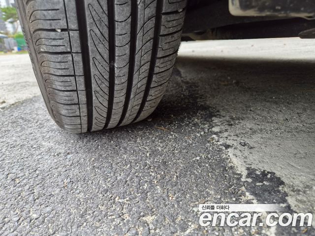 Hyundai AVANTE 2009 — photo 10