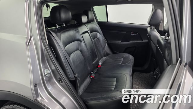 Kia Sportage 2015 — photo 17